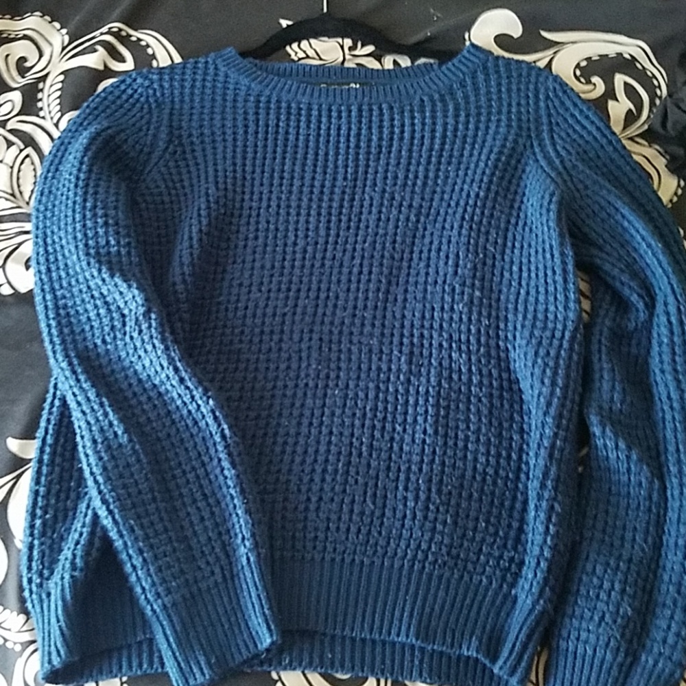 Cozy Blue Sweater 💙